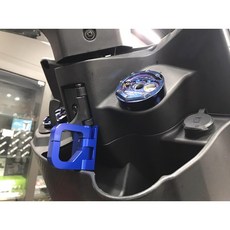 三陽 SYM 防跳脫 前掛勾 適用 MMBCU 曼巴 JETS SR SL Fiddle 迪爵, 黑色, 1個