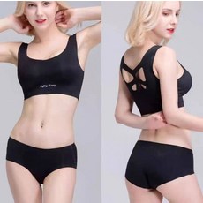 運動背心，鏤空設計