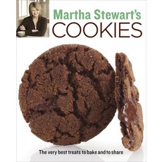(영문도서) Martha Stewart's Cookies: The Very Best Treats to Bake and to Share: A Baking Book Paperback, Clarkson Potter Publishers, English, 9780307394545
