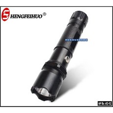 野戰搖滾-生存遊戲 指南針戰術手電筒 Q5 LED強光手電筒 登山露營勤務騎車釣魚定焦自行車, 黑色, 1個