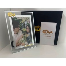 CAA 林一周也 簽名照 附證書 禮盒裝, 2, 樣式