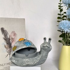 XY煙灰缸高顔值蝸牛造型樹脂工藝品，可愛客廳臥室辦公室裝飾品，個性藝術煙灰缸, 1個, 小蝸菸灰缸-灰色