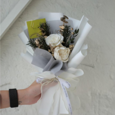 DAY OFF 乾燥花花束 七夕情人節禮物 向日葵太陽花永生花 平價擴香不凋花禮, 迷你暖陽空靈