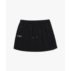 Diadora 스트링 포인트 우븐 스커트 BLACK