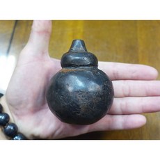 §能量礦石§ 泰國彩虹流鐵葫蘆護身符，鎳萊原礦研磨，帶來好運與健康，重464g, 1個