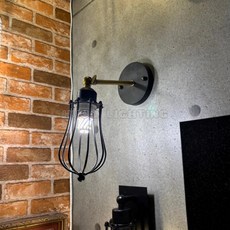 HUGO LIGHTING 復古工業風壁燈，美式單頭設計，附LED光源，適合過道與室內裝飾
