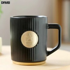 DFMEI 風格咖啡杯墨綠條紋銅章馬克杯亞光紅黑白陶瓷杯水杯, 1個, 亞黑豎紋杯:301-400ml
