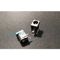 小白的生活工場 DC母座 2.1孔 JK2052R, 1個