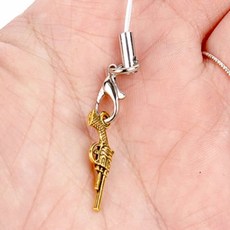 키링팬던트 악세사리부자재 리볼버 (골드) 총모양펜던트 액세서리 총모양 메탈펜던트