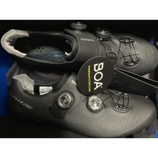 『時尚單車』Shimano SH-RC901 頂級碳纖底 雙BOA旋鈕 RC901 公路車卡鞋 黑/寬楦版40, 40