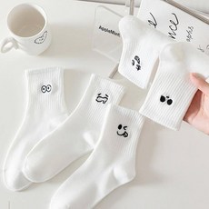 애플민트 귀염뽀짝 큐트 이모티콘 스트릿 패션 귀여운 표정 양말 세트