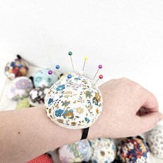 손목 바늘꽂이 쿠션 바늘 시침핀, 1개, 기본