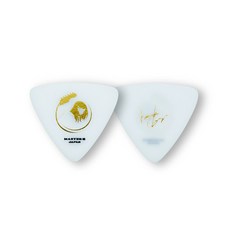 日本製 Master 8 Kazuki Isogai 樂手簽名 限量款Pick 防滑耐磨【世品樂器】, 1個