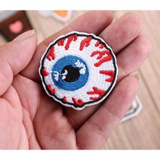 【皮卡布】B5手工DIY 紅眼球 電腦刺繡布章 徽章, 1個, 眼球,熱熔膠款