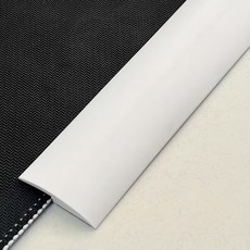 1개 2mX3cm 카펫-타일 바닥 전환 스트립 내마모성 절단 가능 가장자리 트림 PVC 자가 접착식 문턱, 하얀색