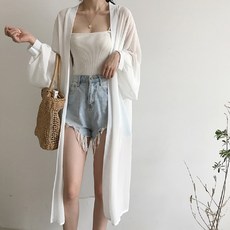 梨卡 女裝輕薄長版罩衫 海邊防護外搭 多色均碼舒適透氣, 白色
