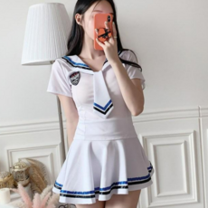 Red Glam 白色水手服日本校服女連件角色扮演服裝