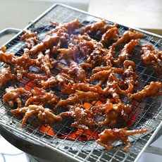 국산 닭고기 불향 가득 매운 (냉동) 무뼈불닭발, 300g, 1개