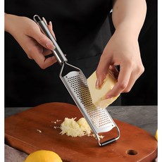 생활콕 쉐프들이 추천하는 2in1 치즈그라인더 치즈 그레이터, 1개