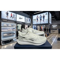 '보자마자 사' 리복 남성 경량 클래식 운동화