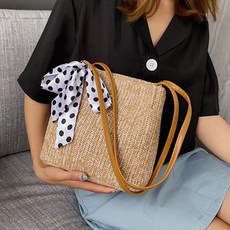 [위드기프트] 스카프 포인트 라탄 숄더백