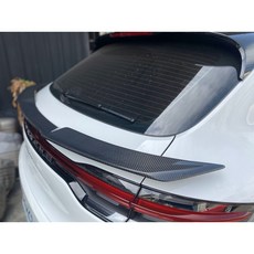 JH GROUP MOTOR 保時捷 PORSCHE MACAN 碳纖維中尾翼 (前期專用)