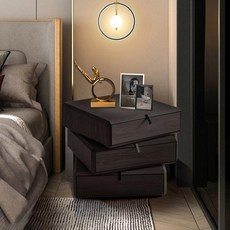 實木床頭櫃 邊幾 置物架 意式極簡 實木煙燻色 旋轉床頭櫃 高級感設計 現代簡約 旋轉櫃儲物邊櫃, 1個, 黑橡色三抽櫃,整裝 50x40x50cm