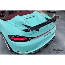 Q寶貝 保時捷981改GT4駝峰尾翼 碳纖維材質 提升車身穩定性與運動感, 1個