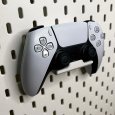 IKEA SKÅDIS 洞洞板 PS5 控制器把手支架，遊戲周邊收納，壁掛式設計，節省空間，打造個性化遊戲環境, 奶咖(Skadis新色）, 1個