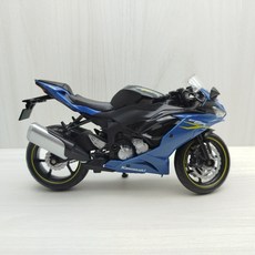 宅米吉 全新盒裝現貨 1:12 川崎 KAWASAKI ZX-6R 灰藍色 模型車 玩具 收藏 重機 交通模型, 1個