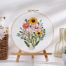 刺繡手工diy材料包 鳳美美手作diy刺繡材質包 繽紛時光 花束花卉捧花 棉布印花需自繡, 1個, 繽紛時光4【材質包+仿竹繃20cm】