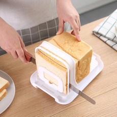 릴스베이 식빵 커터기 식빵자르기 토스트 컷팅기 통식빵 소분 3단계 두께조절 슬라이서 홈베이킹, 1개, 팬텀화이트