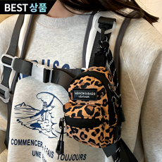 지애랑 미니 백팩 에어팟 파우치 키링 이어폰파우치, 1개, 레퍼드브라운