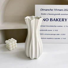 法式陶瓷莉莉安娜波浪花瓶