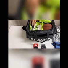 SPUERSHANG BAG 運動健身包 大容量旅行收納包, 1個, 黑色白字陞級款 麵料加厚防颳耐磨多隔層 ,YJ9966。