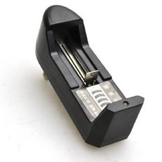 야외용 비상 개인 방어 용품 자기 방어 야구 방망이 LED 손전등 스틱, 6.18650 charger