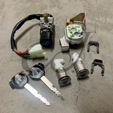 鈦星 電動車鎖組, 1個