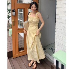 플레어스커트 캐미솔탑 슬림핏 러플