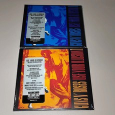 槍花樂隊 Guns N' Roses Use Your Illusion I & II 豪華版 4CD 全新未拆封, 如圖所示