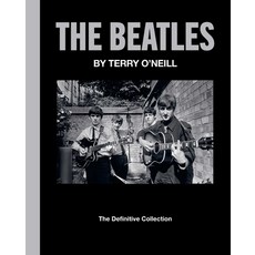(영문도서) The Beatles by Terry O'Neill: The Definitive Collection Hardcover, Weldon Owen, English, 9798886740394