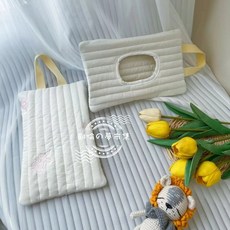 凱倫の夢市集 韓國寶寶抽取式便攜手提收納袋 棉紙巾盒 濕巾收納包 旅行便利, 1個, 兔子, 兔子