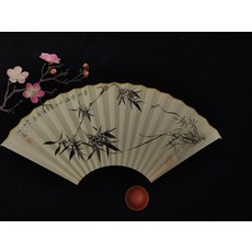 胡坤元 手繪蘭竹雙清 蘇工宣紙扇, 如圖所示, 1個