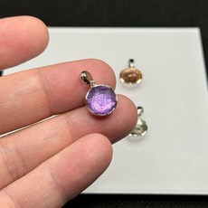 天鐵 隕石 吊墜 瑞典雙面 大衛星, 1個, 紫色（隨機出貨）,點我選品項