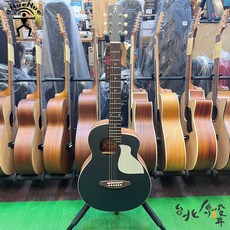 北烏/原聲 aNueNue MC10-BB 36吋彩色鳥吉他 暗夜黑 旅行吉他 兒童樂器 雲杉木, 1個, 無拾音器