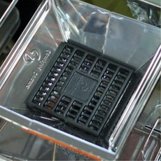 사각 주철 숯받침대 무쇠 숯불받침 캠핑도구 석쇠판 불판 백패킹, 1개