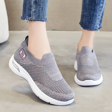 인리치 발 편한 여성 니트 슬립온 신발 초경량