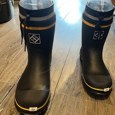 廣隆工地鞋 雨鞋 防水鞋 耐磨防滑 防水透氣, 1個