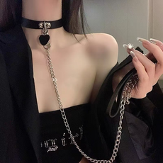 데라스코 하트 초커 레더 스트랩 체인 목줄