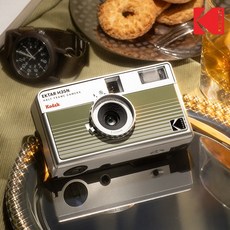 [코닥 선물박스] 코닥 H35N 하프 필름카메라 + 코닥 컬러필름 1롤 Set, 스트라이프 그린 Set, 1개