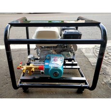 陸雄 LS-725GPL 引擎式免黃油活塞式噴霧機 - 高壓清洗/洗車動力噴霧機, 1個